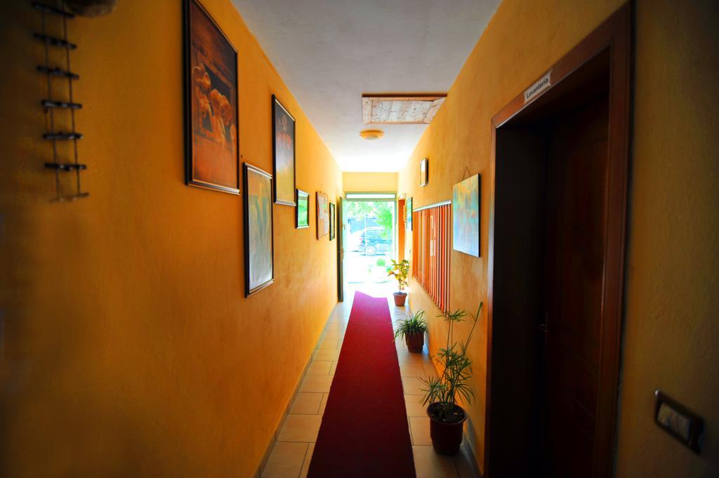 Pemaj Hostel Shkodër Eksteriør bilde